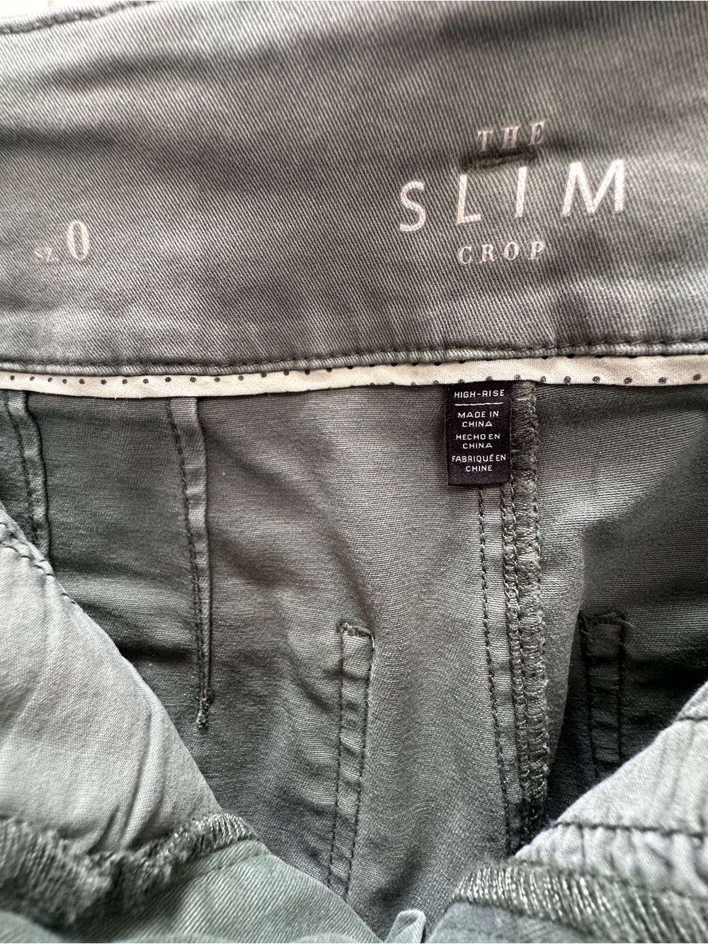 AG Adriano Goldschmied Slim Crop Pants Sz 0 Olive